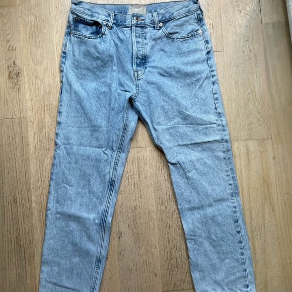 Everlane Relaxed Straight Fit Jeans - Picture 2 of 4